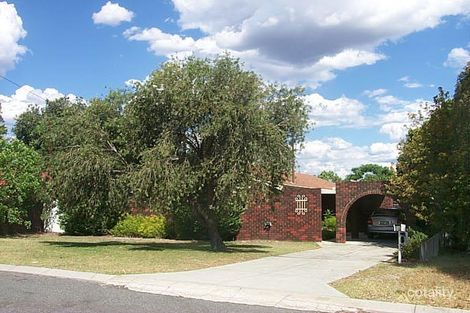 10 Lawrence St, Gosnells, WA 6110