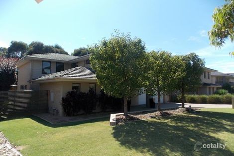 Property photo of 7 Commonwealth Terrace Sandhurst VIC 3977