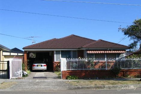 3 Universal St, Eastlakes, NSW 2018