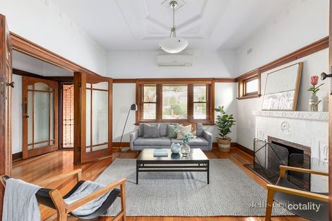 Property photo of 274 Jasper Road McKinnon VIC 3204