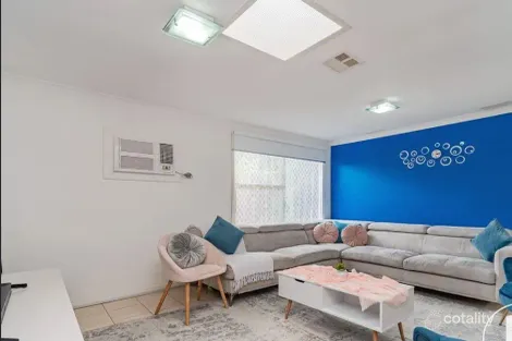 Property photo of 38 Toora Drive Westmeadows VIC 3049