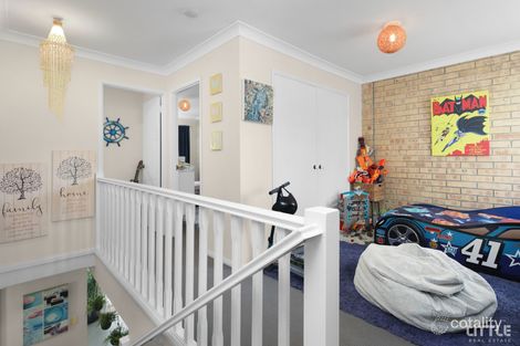 Property photo of 4/7-9 Pendlebury Court Edens Landing QLD 4207