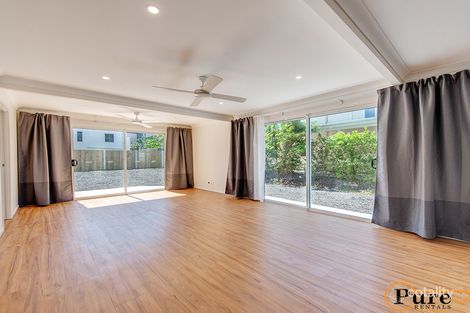 Property photo of 129 Rawlins Street Kangaroo Point QLD 4169