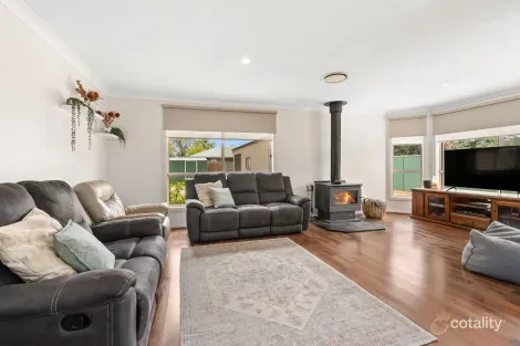 3 Clifton St, Crookwell, NSW 2583