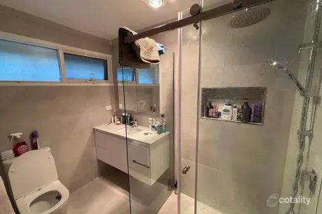 Property photo of 6 Valma Avenue Cranbourne VIC 3977