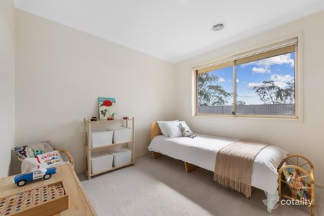 Property photo of 15 McKenna Avenue Yass NSW 2582