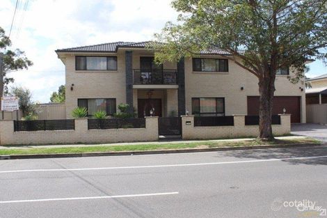 16a Brisbane Rd, St Johns Park, NSW 2176