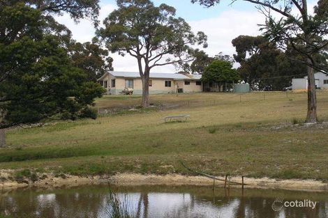 79 Ross Creek-Haddon Rd, Ross Creek, VIC 3351