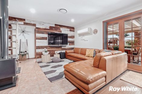 Property photo of 22 Ridgeview Place Oakhurst NSW 2761
