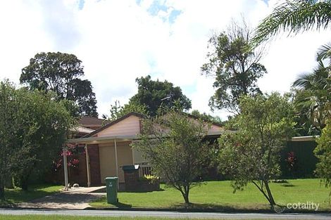 17 Wardoo St, Southport, QLD 4215