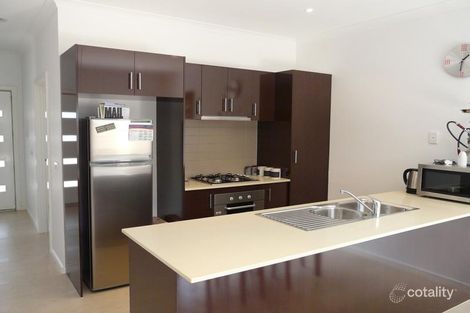 Property photo of 2/5 Dyson Way Point Cook VIC 3030
