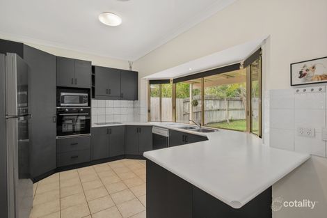 Property photo of 44 William Terrace Oxley QLD 4075