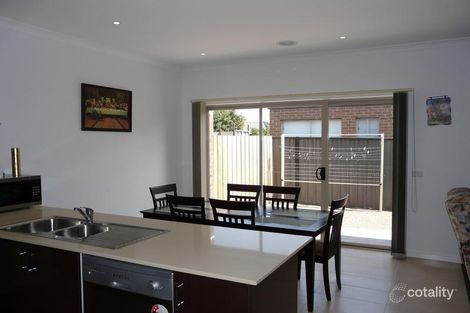 Property photo of 2/5 Dyson Way Point Cook VIC 3030