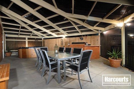 12 Streeton Ct, Skye, VIC 3977