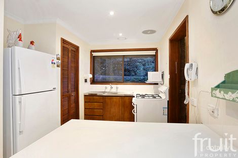 Property photo of 2/29 Hutcheson Avenue Highton VIC 3216