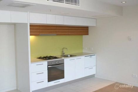 Property photo of 1014/100 Harbour Esplanade Docklands VIC 3008