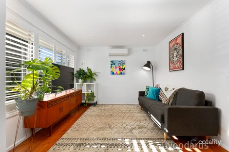 Property photo of 4/87 Purinuan Road Reservoir VIC 3073