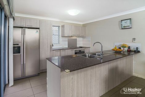 Property photo of 27/40 Lakefield Place Runcorn QLD 4113