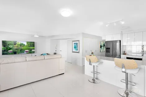 Property photo of 4/17 Buccaneer Drive Urangan QLD 4655