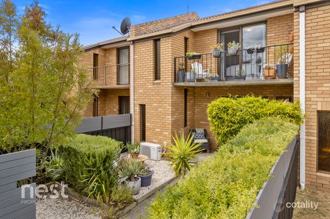 Property photo of 2/1-3 Katoomba Crescent Montrose TAS 7010