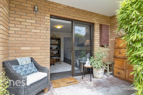 Property photo of 2/1-3 Katoomba Crescent Montrose TAS 7010