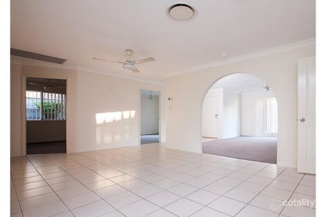 Property photo of 36 Dove Tree Crescent Sinnamon Park QLD 4073