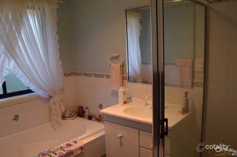 Property photo of 35 Flinders Street Parkes NSW 2870