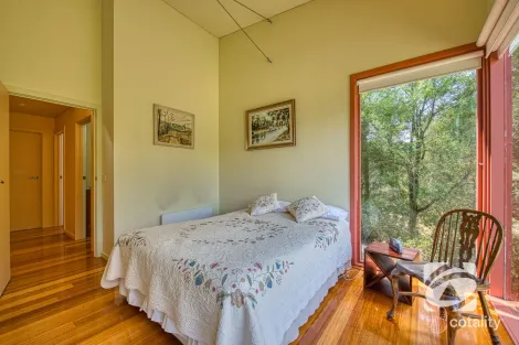 Property photo of 31 Lesley Close Nyora VIC 3987