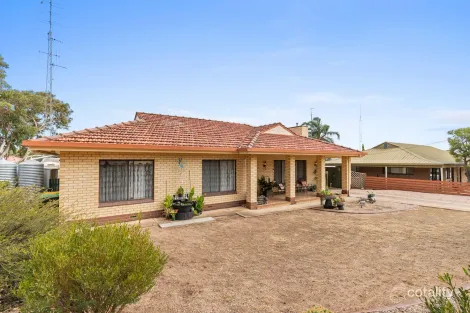22 Kitto Rd, Moonta Bay, SA 5558