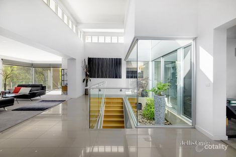 Property photo of 5 The Parkway Templestowe VIC 3106