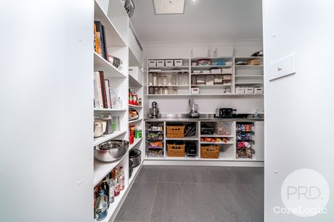 Property photo of 32 Kunzea Place Springvale NSW 2650