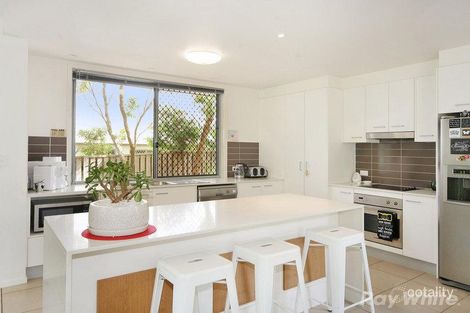 Property photo of 26 Sandhurst Crescent Peregian Springs QLD 4573