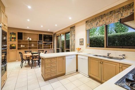 Property photo of 2/19 Hartley Avenue Caulfield VIC 3162