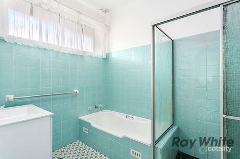 Property photo of 14 Koloona Avenue Figtree NSW 2525