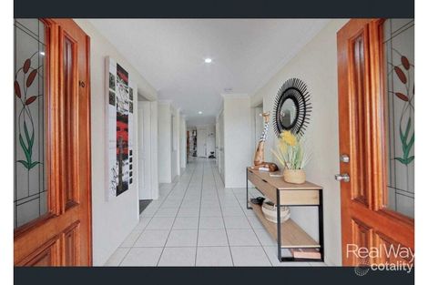 Property photo of 40 Lakeview Drive Bundaberg North QLD 4670