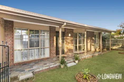2a Woodlands Gr, Frankston, VIC 3199