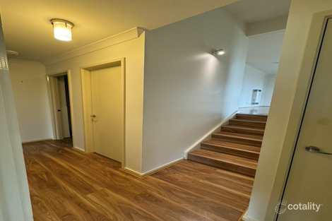 Property photo of 33 Carmody Street Casey ACT 2913