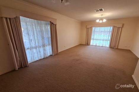 Property photo of 2 Jersey Crescent Shepparton VIC 3630
