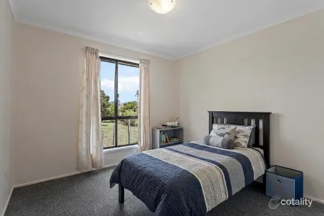 Property photo of 9 Redlands Drive Gowrie Junction QLD 4352