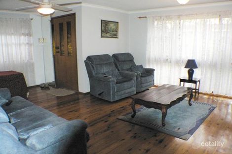 Property photo of 8 Strauss Road St Clair NSW 2759