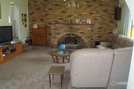 Property photo of 30 Lomond Drive Ningi QLD 4511