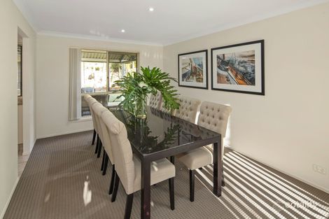 Property photo of 2 Desert Falls Crescent Parkwood QLD 4214