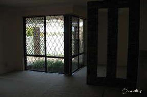 Property photo of 22 Bellanger Drive Beldon WA 6027