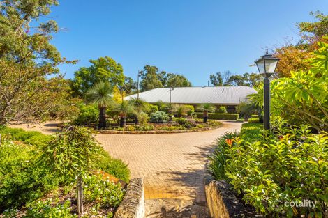 Property photo of 18 Panorama Place Carramar WA 6031
