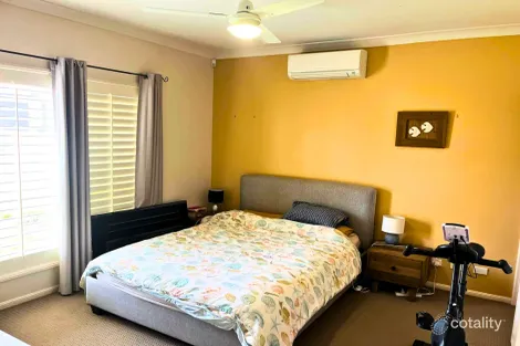 Property photo of 5 Mauritius Court Varsity Lakes QLD 4227
