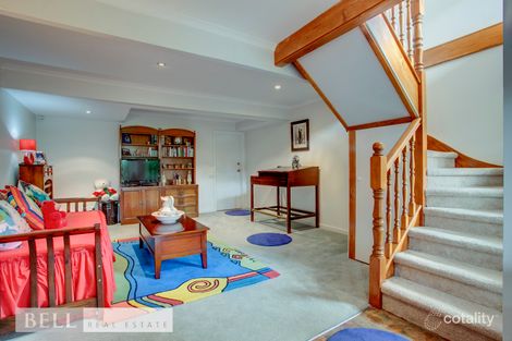 Property photo of 7 Jeanne Street Cockatoo VIC 3781