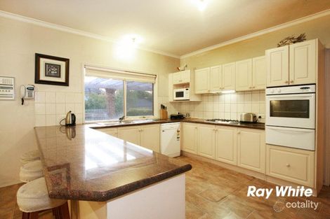 Property photo of 42 Wakley Crescent Wantirna South VIC 3152