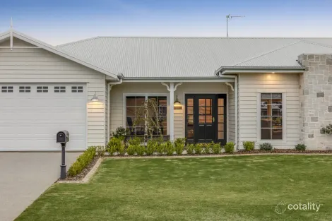 Property photo of 22 Linus Street Highfields QLD 4352