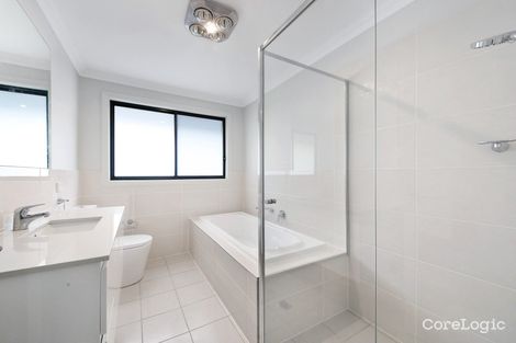 Property photo of 30 Macksville Street Carnes Hill NSW 2171