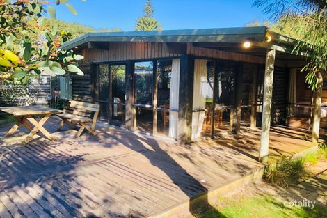 Property photo of 4 Trelawny Avenue Sandy Point VIC 3959